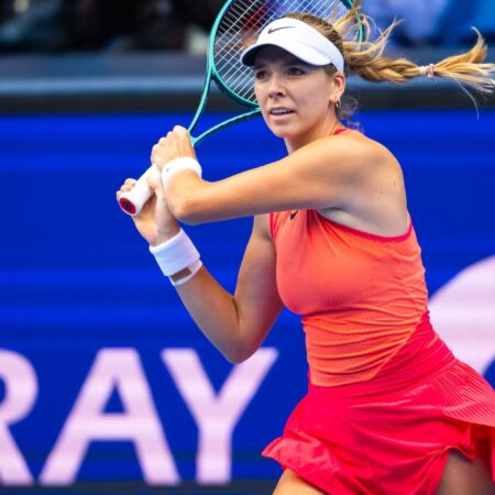 Katie Boulter z odločnim nastopom premagala Bianco Andreescu in se uvrstila v polfinale v Tokiu