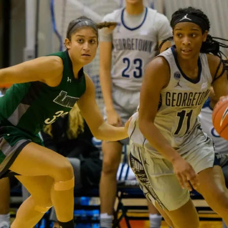 Binghamton ženska košarkarska gostiteljica Loyola (MD): Analiza in pričakovanja
