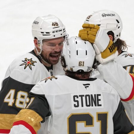 Winnipeg še naprej prevladuje, Vegas dosegel pomembno zmago nad Florido