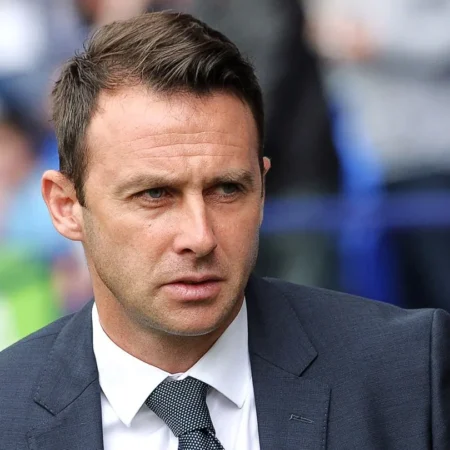 Dougie Freedman zapušča Crystal Palace in razmišlja o selitvi v Savdsko Arabijo