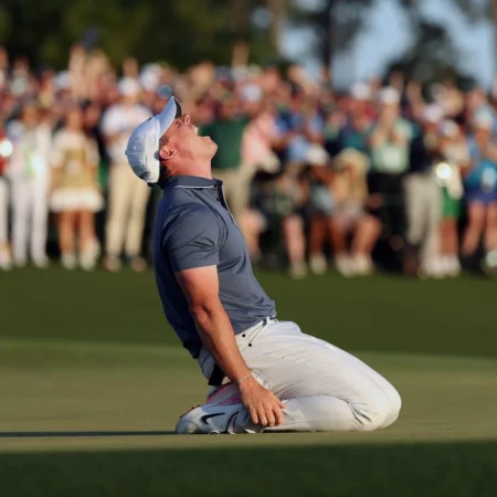 Rory McIlroy dosegel zgodovinsko zmago na Mastersu in osvojil karierni Grand Slam