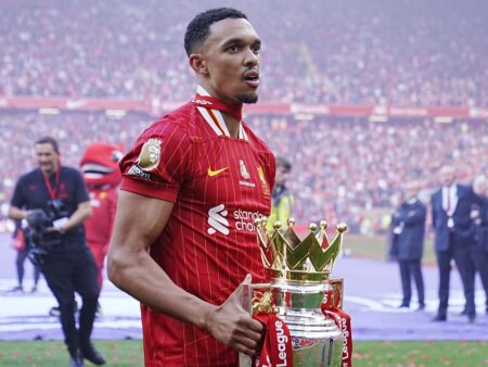Alexander-Arnold uradno v Real Madrid – Liverpool prejel odškodnino za predčasen prestop