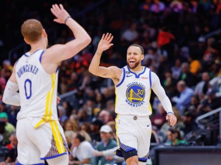 Končnica lige NBA: Golden State brez Curryja dosegel uvodno zmago, Indiana pa znova premagala Cleveland
