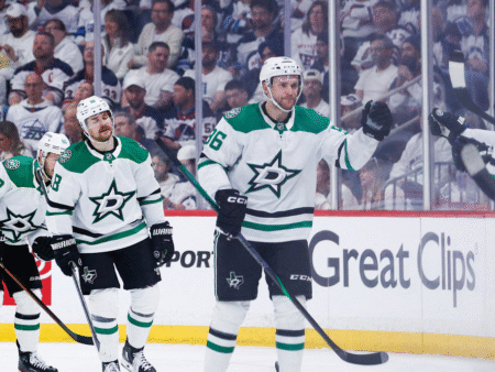Dallas je v četrtfinalu Stanleyjevega pokala dosegel drugo zmago nad Winnipegom