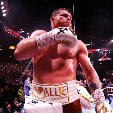 Canelo proti Skullu: Bitka za popolno prevlado v supersrednji kategoriji