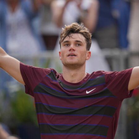 Draper dosegel zgodovinski polfinale na Queen’s Clubu