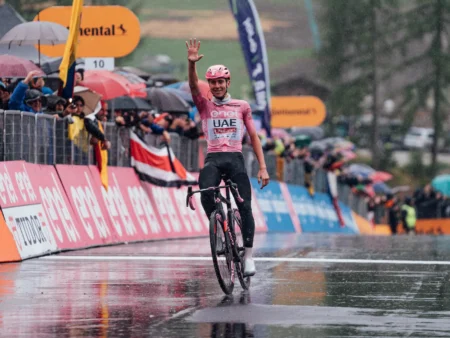 Pogačar še vedno vodilni na svetovni lestvici UCI