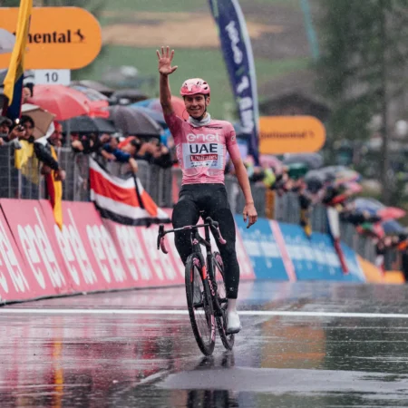 Pogačar še vedno vodilni na svetovni lestvici UCI