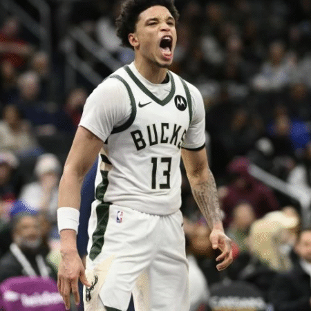 Milwaukee obdrži Rollinsa: 3-letna pogodba za 12 milijonov