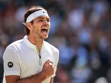Alcaraz zlahka premaga Norrieja: v polfinalu Wimbledona bo igral proti Fritzu