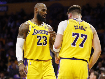 Napetosti med LeBronom Jamesom in Lakersi naraščajo: poznavalci govorijo o najslabšem odnosu vseh časov