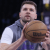 Luka Dončić se ne mudi s podpisom nove pogodbe: Navijači Lakersov naj ostanejo mirni