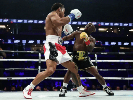 Floyd Scofield je novi kandidat št. 1 za naslov prvaka WBA: Tank Davis je izzvan