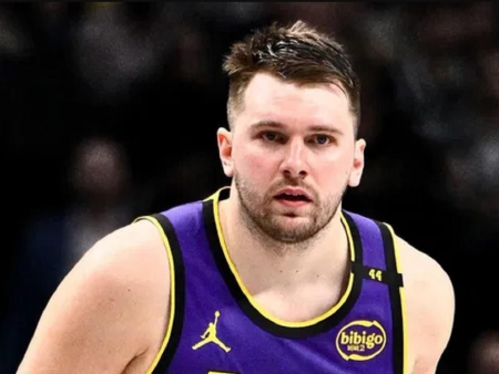 Zmagoslavja Charlotte in Miamija ter ekstravaganca Austina Reevesa so Lakersom pomagali premagati Sacramento