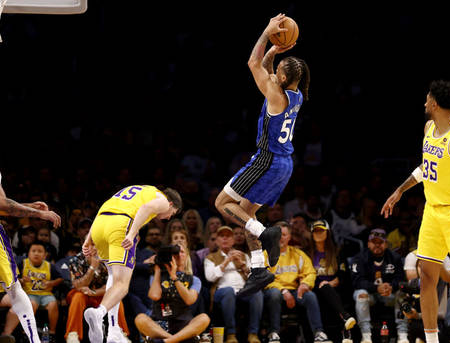 Mykhailiuk je pomagal Utahu premagati Phoenix, Boston pa je v naslednjem krogu lige NBA premagal New Orleans