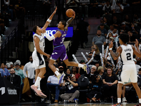 Oklahoma City premaga New Orleans, Phoenix premaga San Antonio, a Mykhailiuk ne uspe rešiti Utaha pred porazom Charlotte