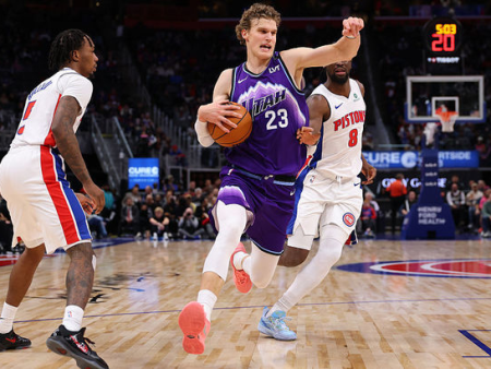 Detroit premagal Indiano, Dallas spet izgubil: rezultati natrpane noči v ligi NBA