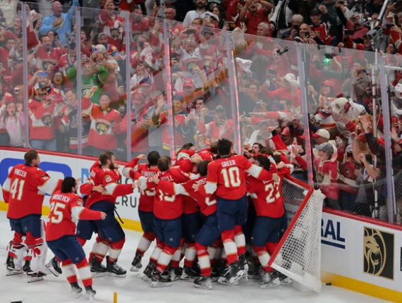 Colorado je v ligi NHL premagal Rangerse, Florida pa tesno premagala New Jersey