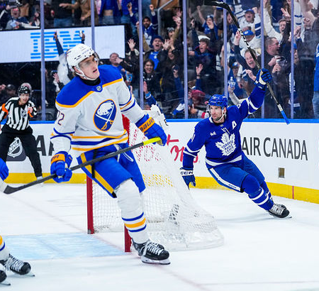 Toronto se je neverjetno preobratnil proti Pittsburghu, Vancouver si je priboril zmago v podaljšku