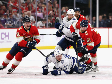 New Jersey je Detroitu iztrgal zmago, Florida pa je premagala Nashville – rezultati tekem v NHL