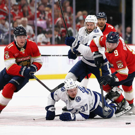 New Jersey je Detroitu iztrgal zmago, Florida pa je premagala Nashville – rezultati tekem v NHL