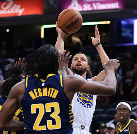 Pokal NBA: Golden State izgubil proti Houstonu, Boston pritisnil na Detroit