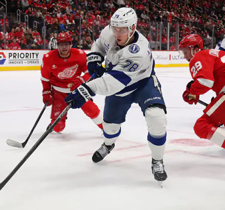 Calgary premagal Buffalo v spektakularnem obračunu strelcev, Toronto mirno opravil s Tampa Bayom