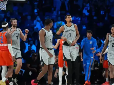 Povratek v finalu: New York osvoji pokal NBA