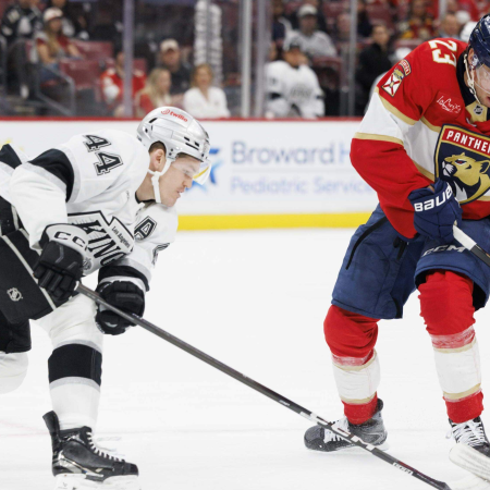 Minimalna zmaga za prvaka in samozavestno Carolino: Rezultati večera NHL