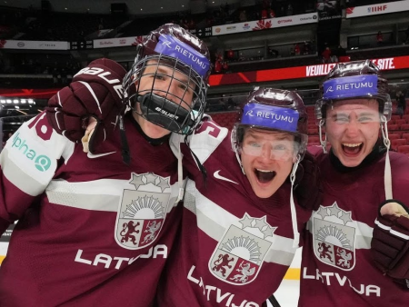 Finska Latviji ni pustila nobene možnosti, Švedska je na svetovnem prvenstvu do 20 let iztrgala zmago Švici