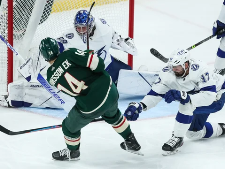 Podaljški in strelski streli so zaznamovali večer NHL