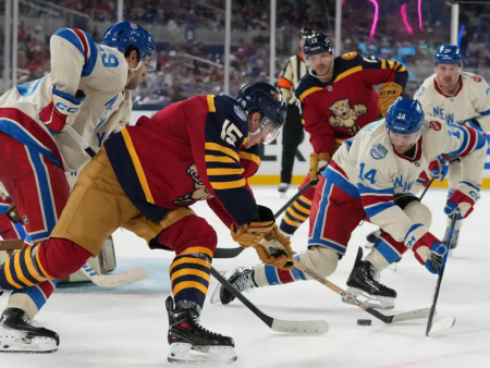 NHL: Dramatična noč v rednem delu sezone — poraz Floride, streli proti Minnesoti in serija podaljškov