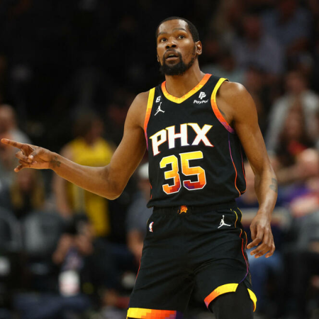 Phoenix je samozavestno premagal Detroit, Denver in Miami sta zmagala