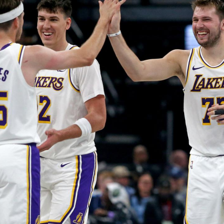 Podaljšek v New Yorku in fiasko Lakersov: rezultati večera v ligi NBA