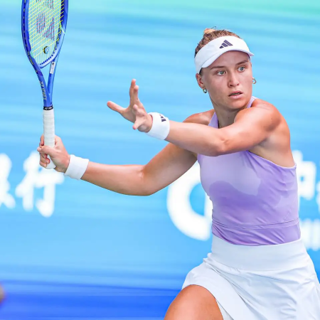 Senzacije v Dohi: Favoritke izpadle, turnir WTA 1000 dobil nepričakovano zasedbo polfinalistk
