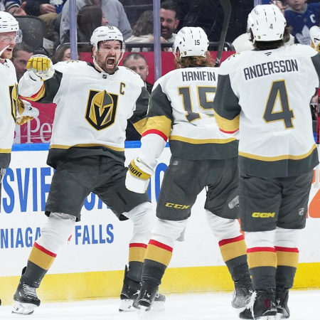 Noč presenečenj v NHL: poraz Kolorada in dramatičen podaljšek