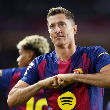 Lewandowski se bo kmalu odločil o svoji prihodnosti v Barceloni