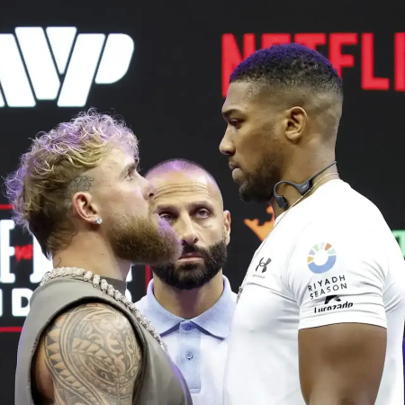 Whittaker pred dvobojem v Liverpoolu: glasne izjave in skepticizem navijačev