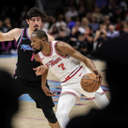 Drama v podaljšku in nepričakovan rezultat v Phoenixu: Začenjajo se play-ini v ligi NBA