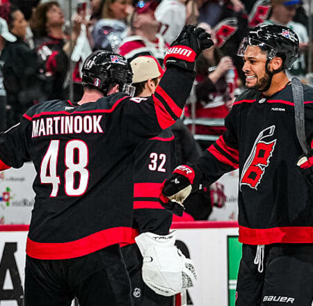 Podaljški in odločilni izbruhi: rezultati končnice NHL