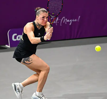 Oliynikova začenja z zgodovinsko zmago na turnirju WTA 1000 v Rimu