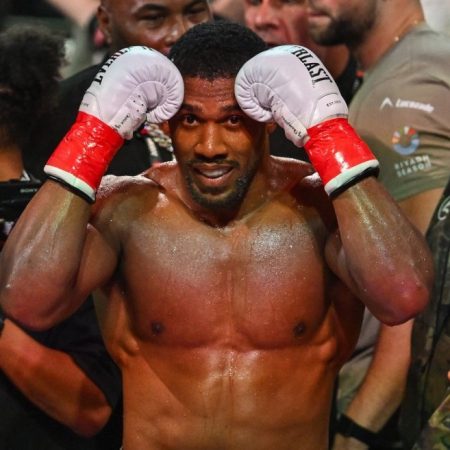 Anthony Joshua imenuje svoje najljubše nasprotnike, a so navijači skeptični