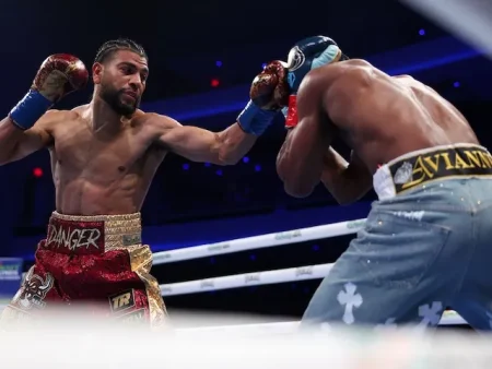 Zepeda ali Roach? Tim Bradley dvomi o svoji napovedi pred dvobojem za naslov WBC