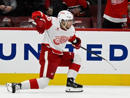 Patrick Kane se vrača v Chicago: legendarni napadalec bo znova nosil uniformo Blackhawksov