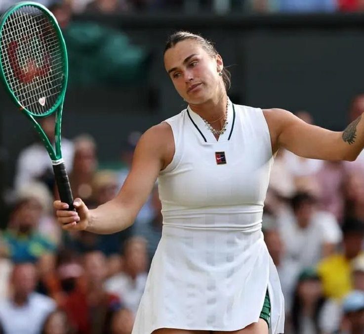 Sobolenko senzacionalno izpadla. Določeni so vsi pari četrtfinala turnirja WTA 1000 v Cincinnatiju