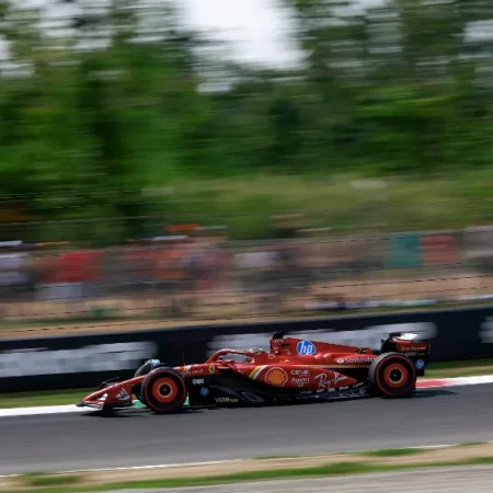 Začetek dirke za Veliko nagrado Italije: Ferrari in Mercedes v Monzi dosegla najboljšo hitrost