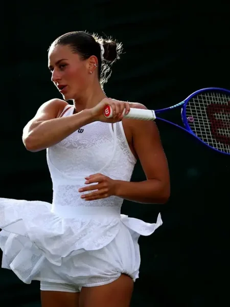 Kostyuk in Fernandezova bosta začeli nastope na turnirju WTA 500 v Ningbu