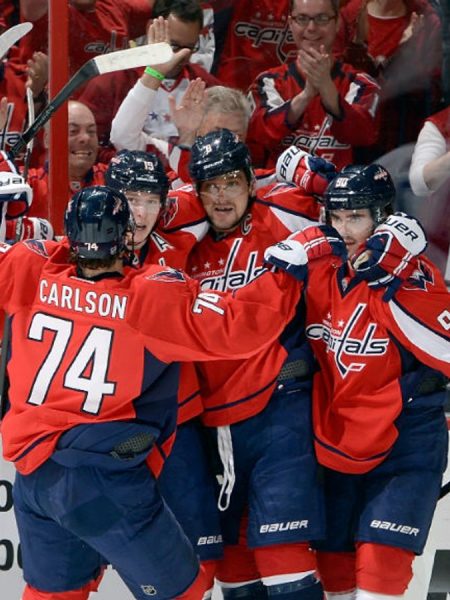 NHL: Rangersi dosežejo šest golov, Seattle premaga Washington, Carolina premaga Philadelphio