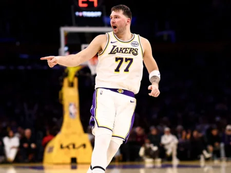 NBA. Boozerjev prvenec s trojnim dvojčkom in prvi poraz Portlanda v sezoni