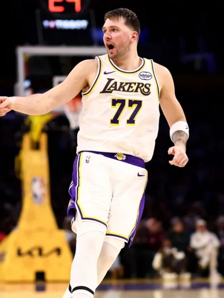 NBA. Boozerjev prvenec s trojnim dvojčkom in prvi poraz Portlanda v sezoni